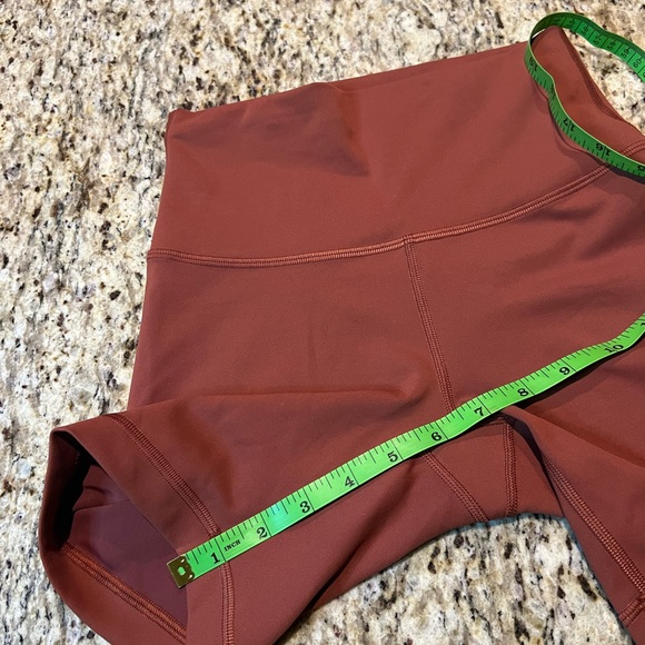 Lululemon Wunder Train High-Rise Short 6" - Picture 6 of 6